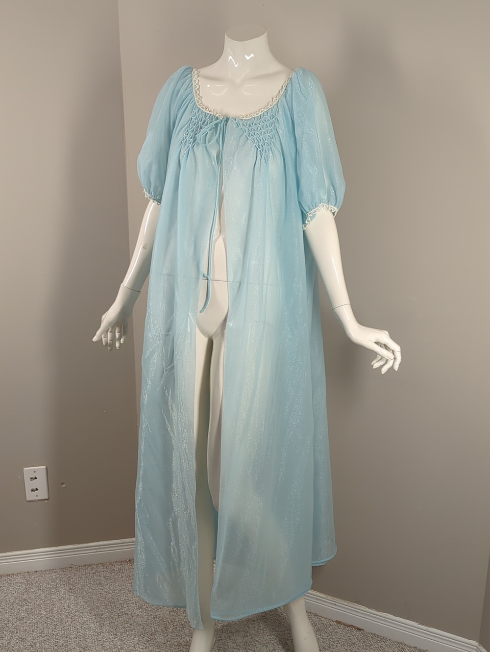 Vintage Blue Sheer Peignoir Robe Smocked Lace Puff Sleeve Long Nightgown Large